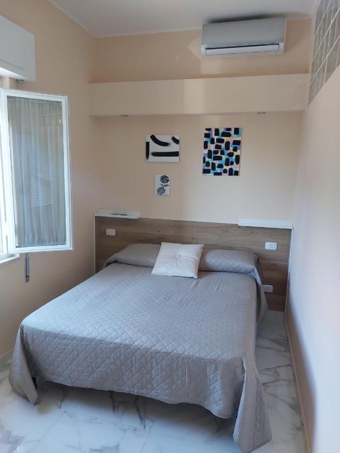 אנזיו El Mar Casa Vacanza Lavinio Mare מראה חיצוני תמונה