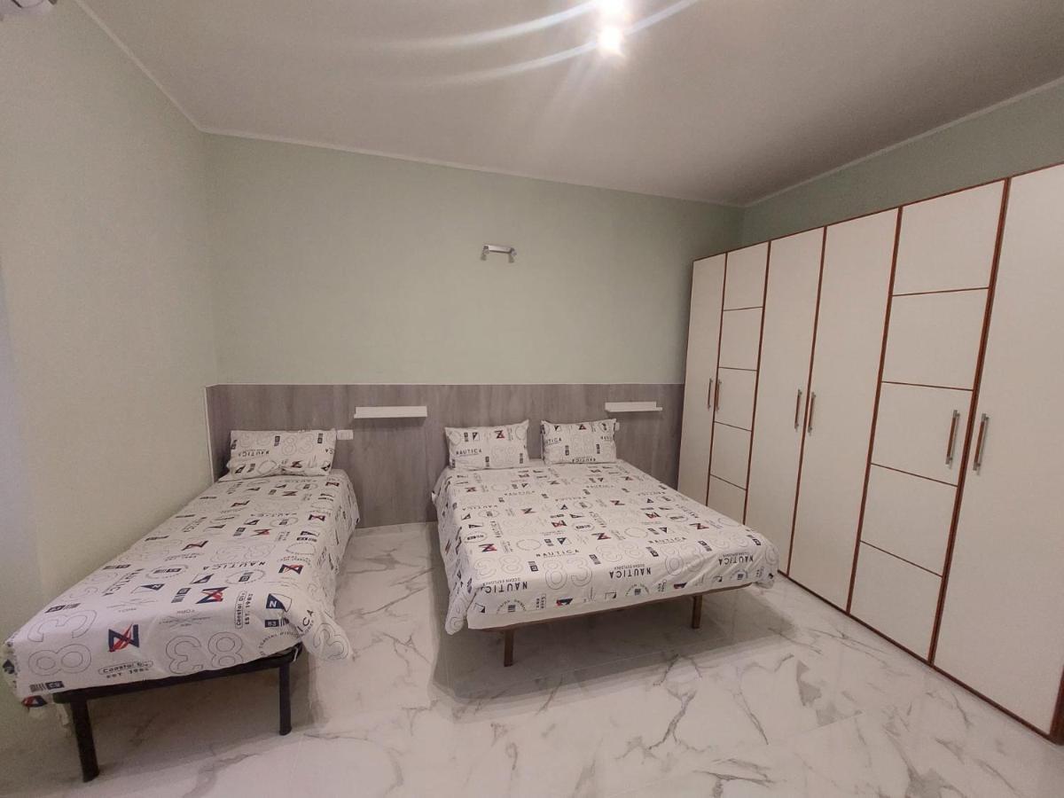 אנזיו El Mar Casa Vacanza Lavinio Mare מראה חיצוני תמונה