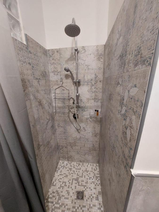 אנזיו El Mar Casa Vacanza Lavinio Mare מראה חיצוני תמונה